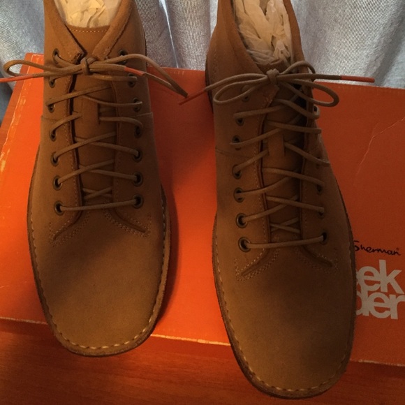 Ben Sherman suede chukka wood sole
